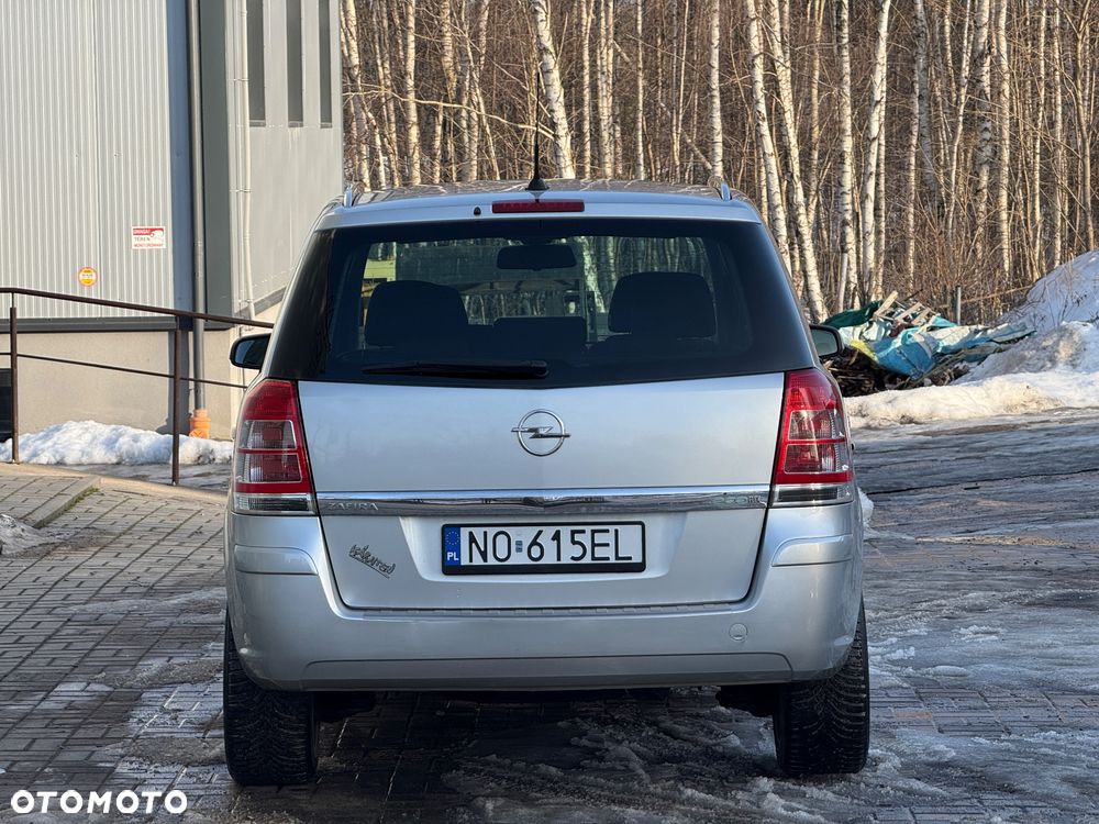 Opel Zafira 1.6 16V Comfort - 8