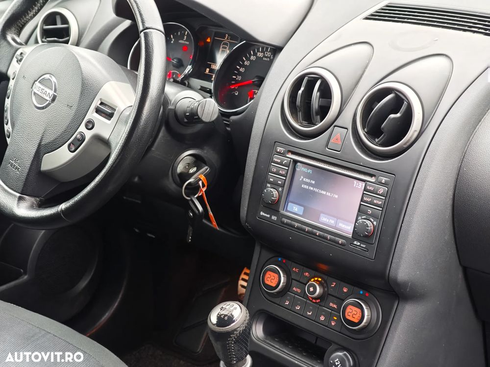 Nissan Qashqai 1.5 DCI DPF visia ECO - 12