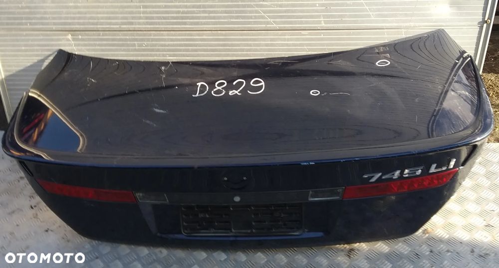 D829 KLAPA BMW 7 E65 - 1