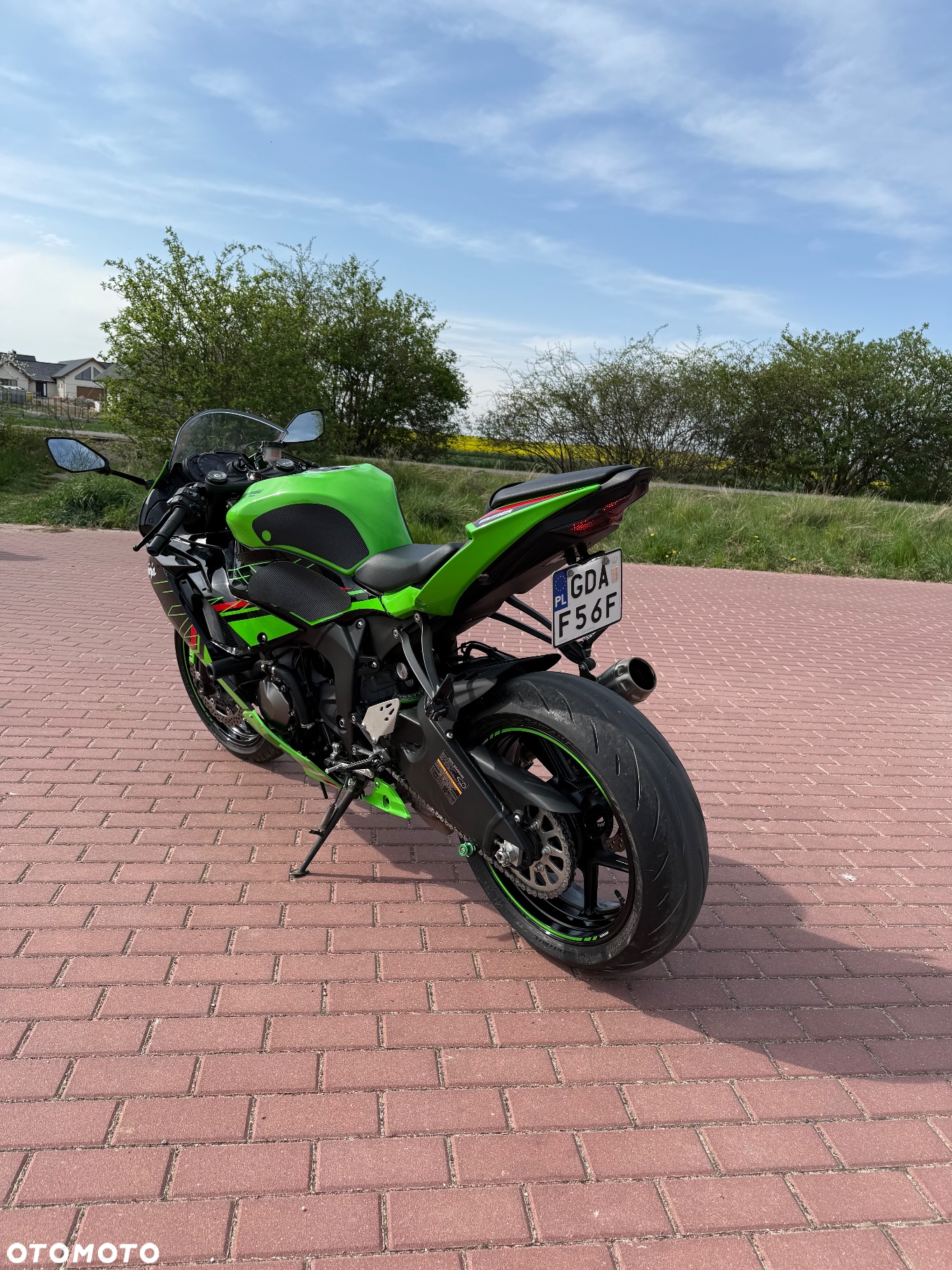 Kawasaki ZXR - 18