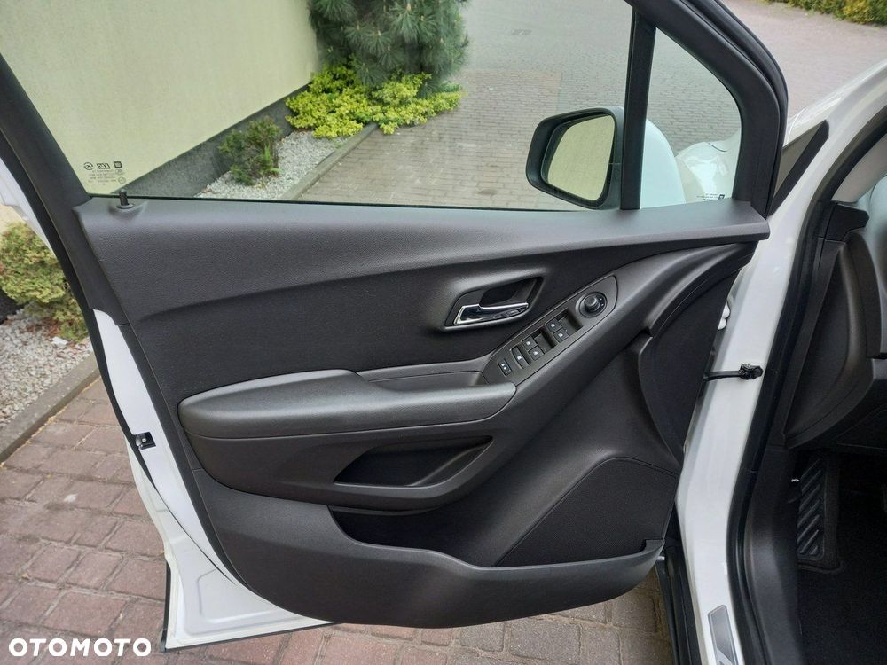 Chevrolet Trax 1.6 LT - 30