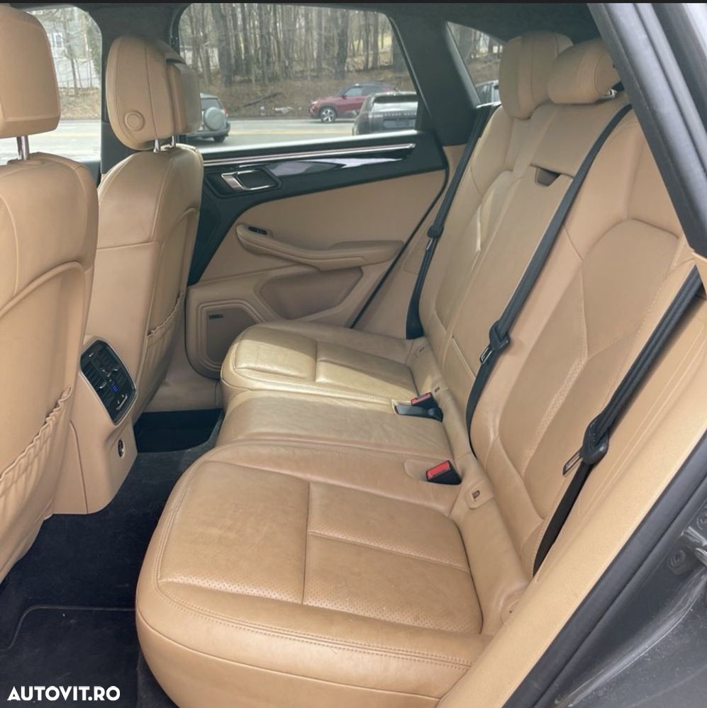 Porsche Macan Standard - 15