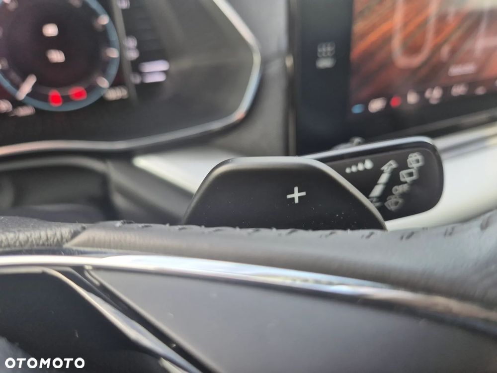 Skoda Octavia 2.0 TDI Essence DSG - 27