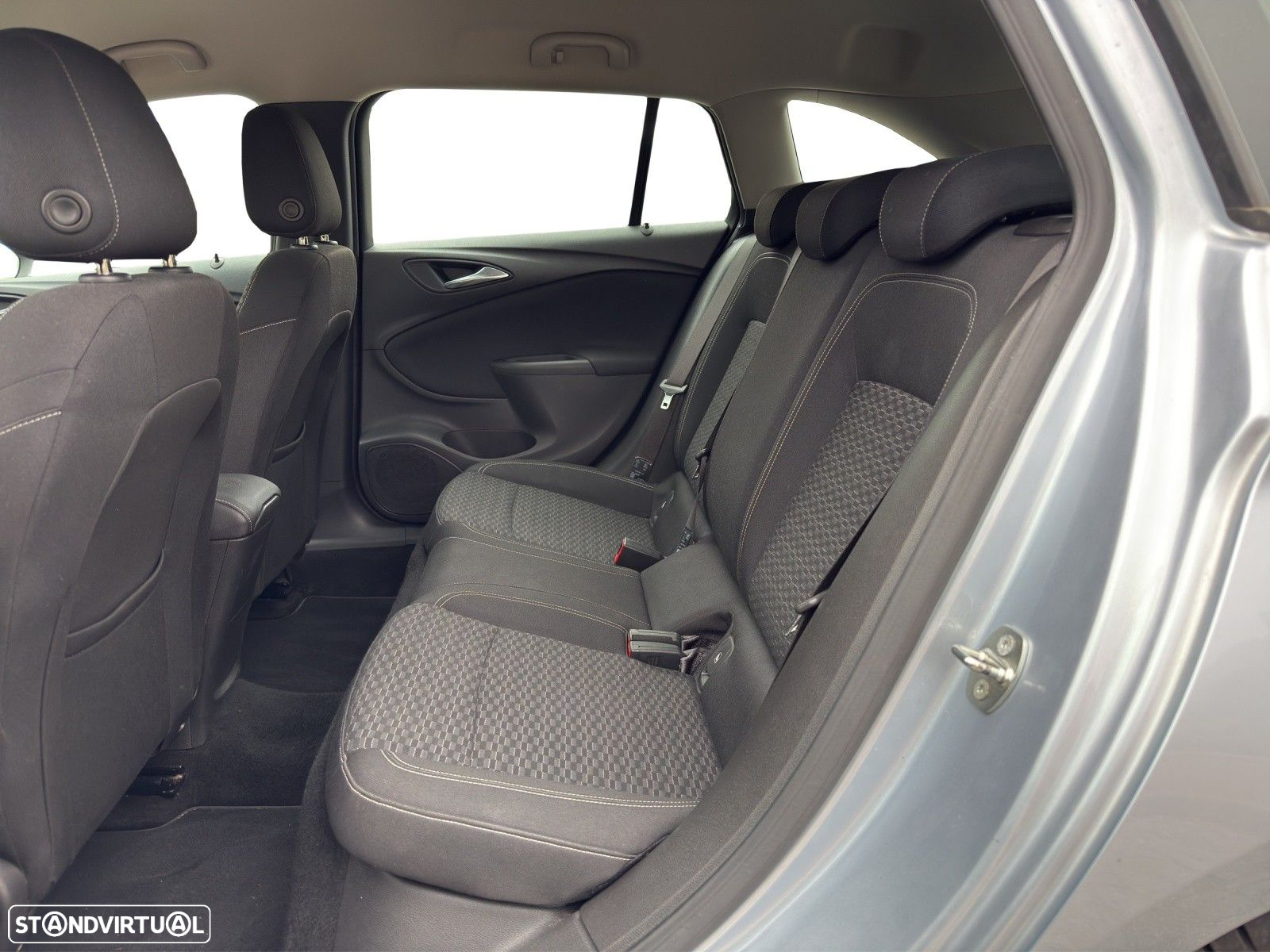 Opel Astra Sports Tourer 1.6 CDTI Dynamic S/S - 12