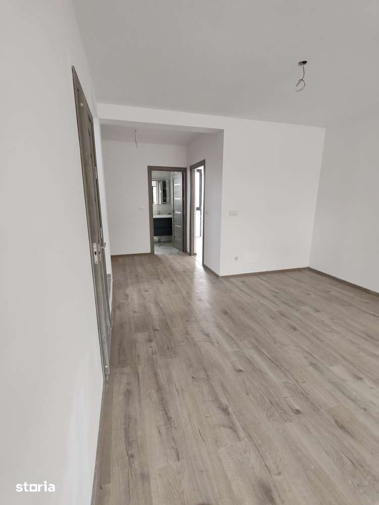 Casa noua, FINISATA, 580 mp teren, pozitie placuta, fara trafic intens - Imagine principală: 3/7