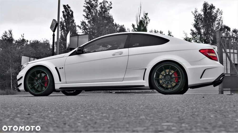 MERCEDES C KLASA W204 COUPE BLACK SERIES BODY KIT ZESTAW OSPOILEROWANIA - 15