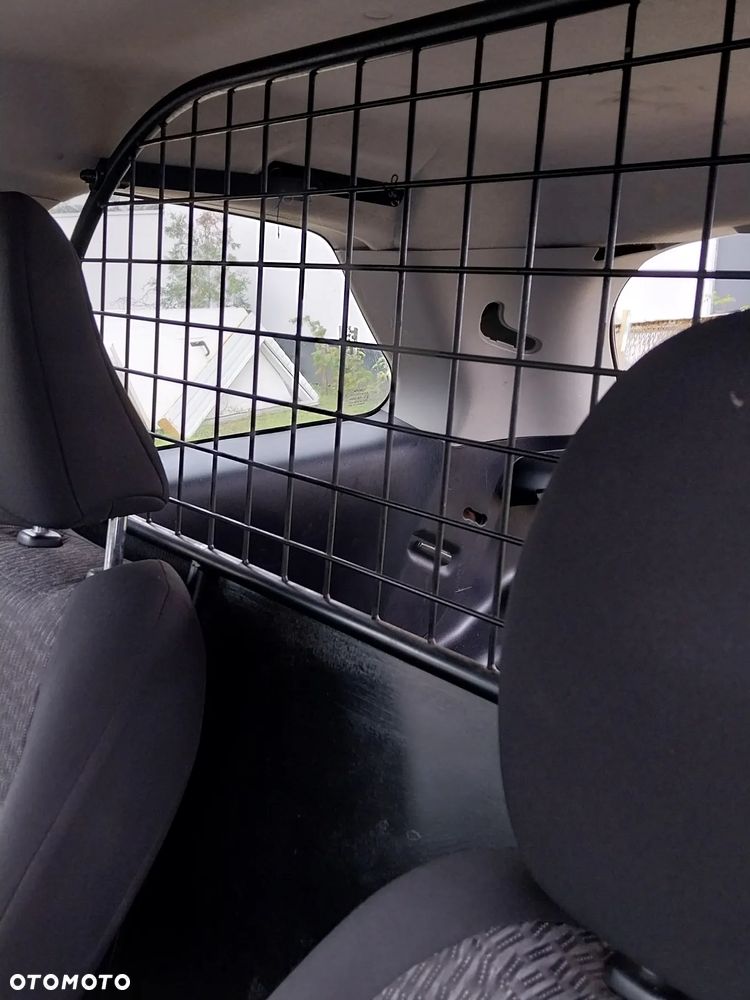 Toyota Yaris 1.0 Life - 10