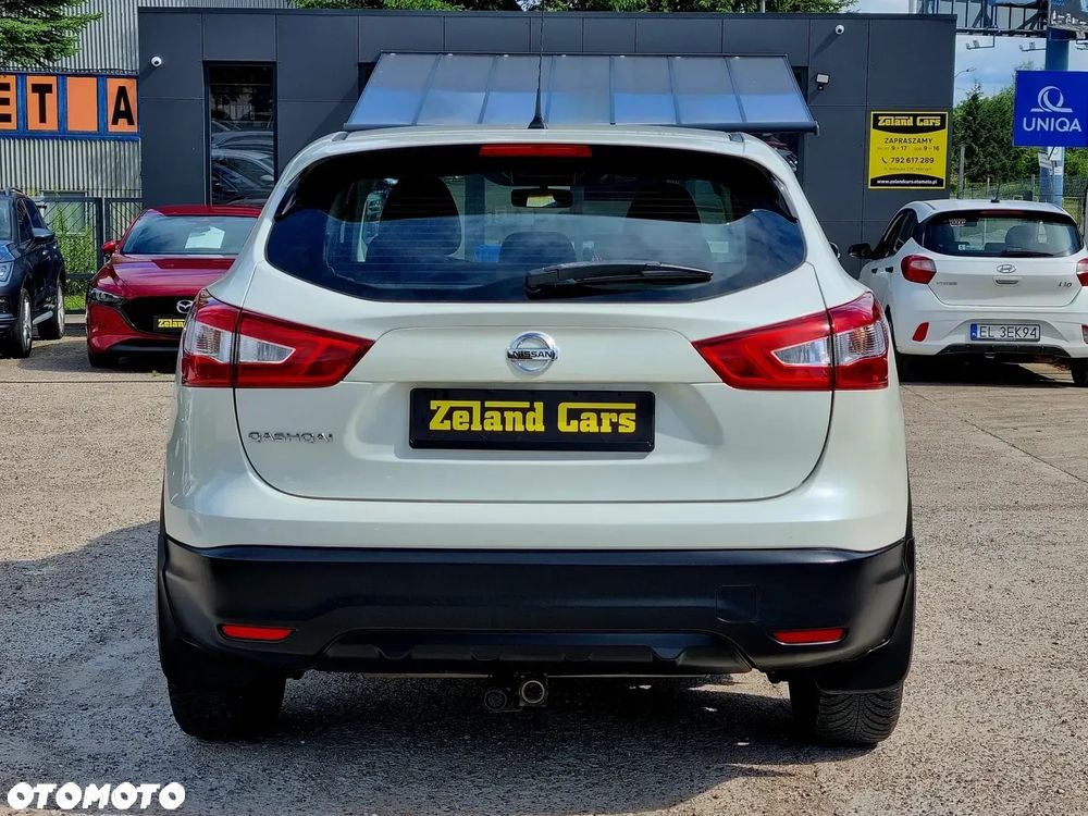 Nissan Qashqai 1.2 DIG-T Visia - 6