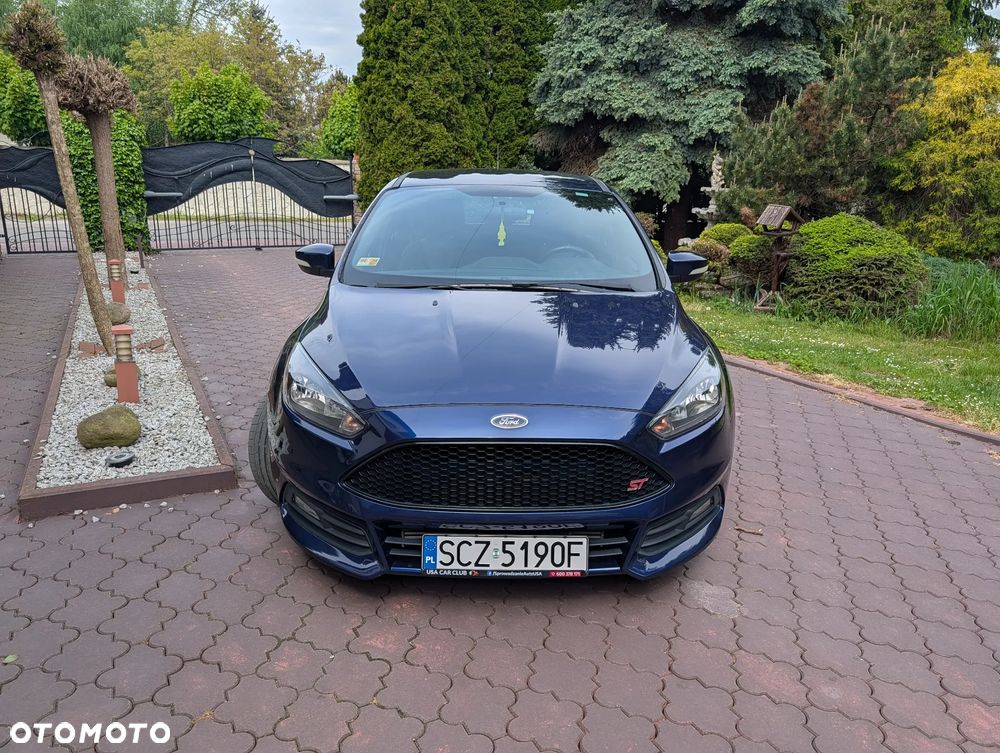 Ford Focus ST - 7