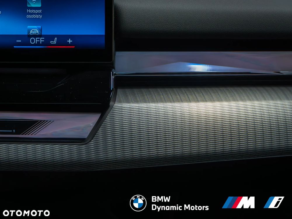 BMW Seria 5 520i - 25
