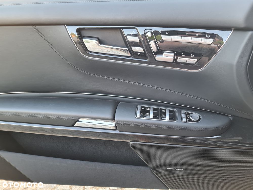 Mercedes-Benz CL 63 AMG - 10