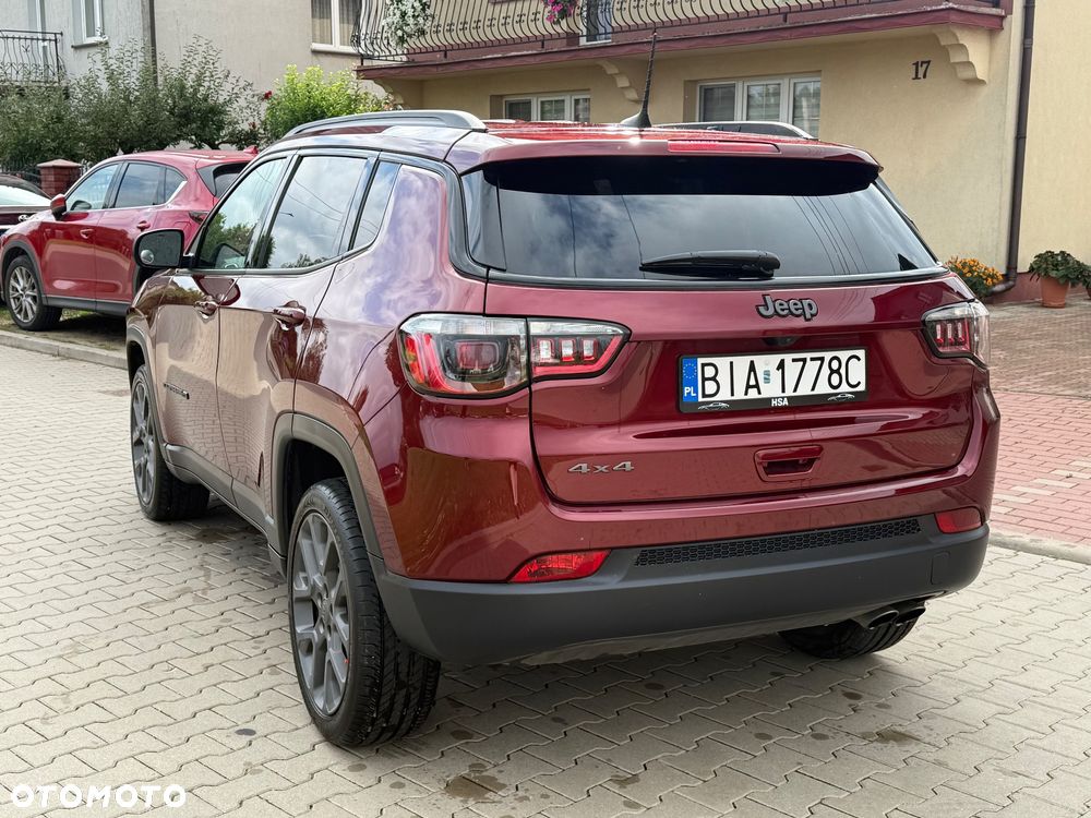 Jeep Compass - 12