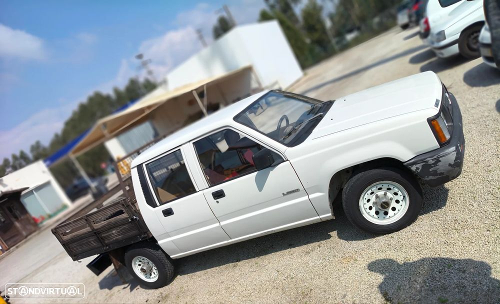 Mitsubishi L200 2.5 D CD - 3