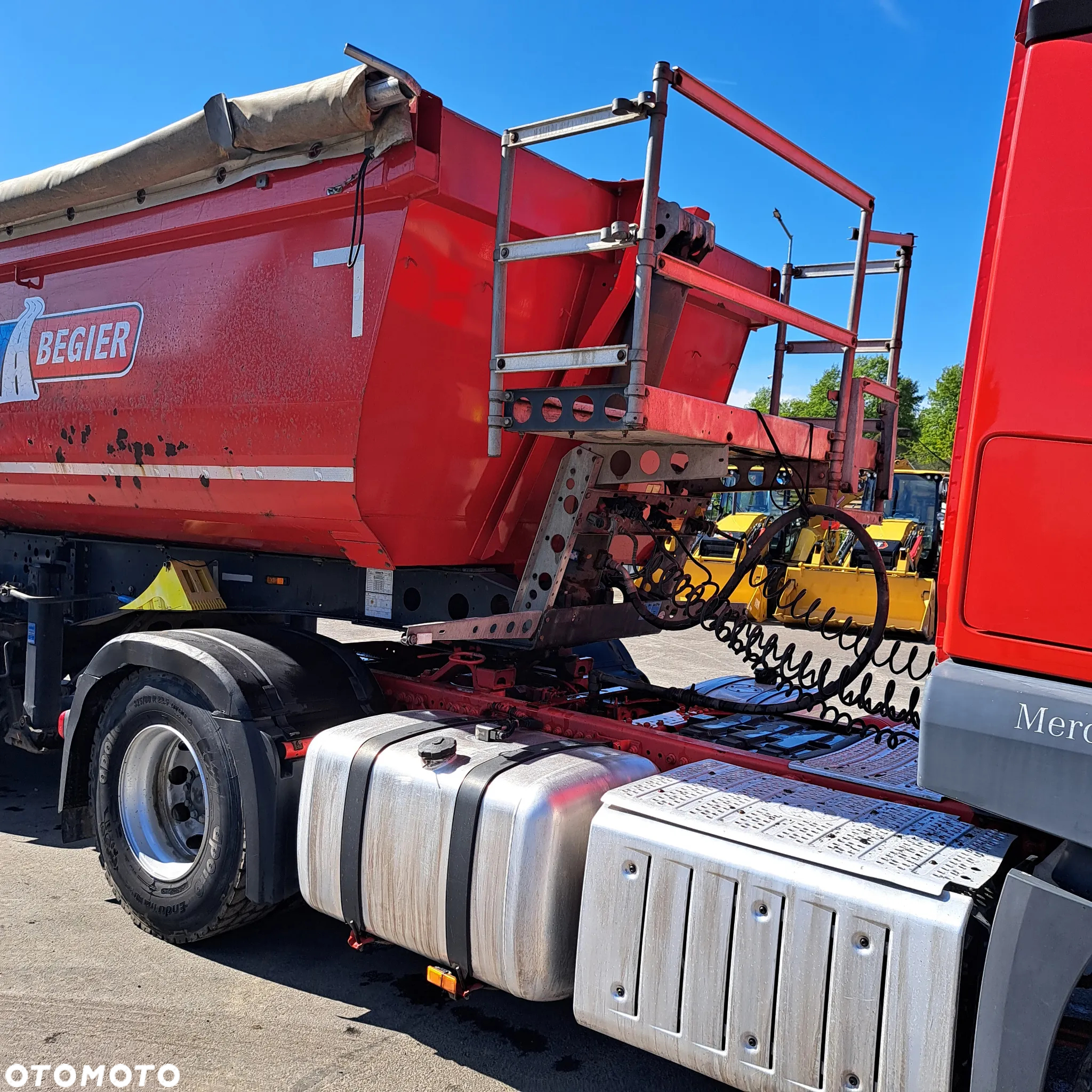 Mercedes-Benz ACTROS - 8