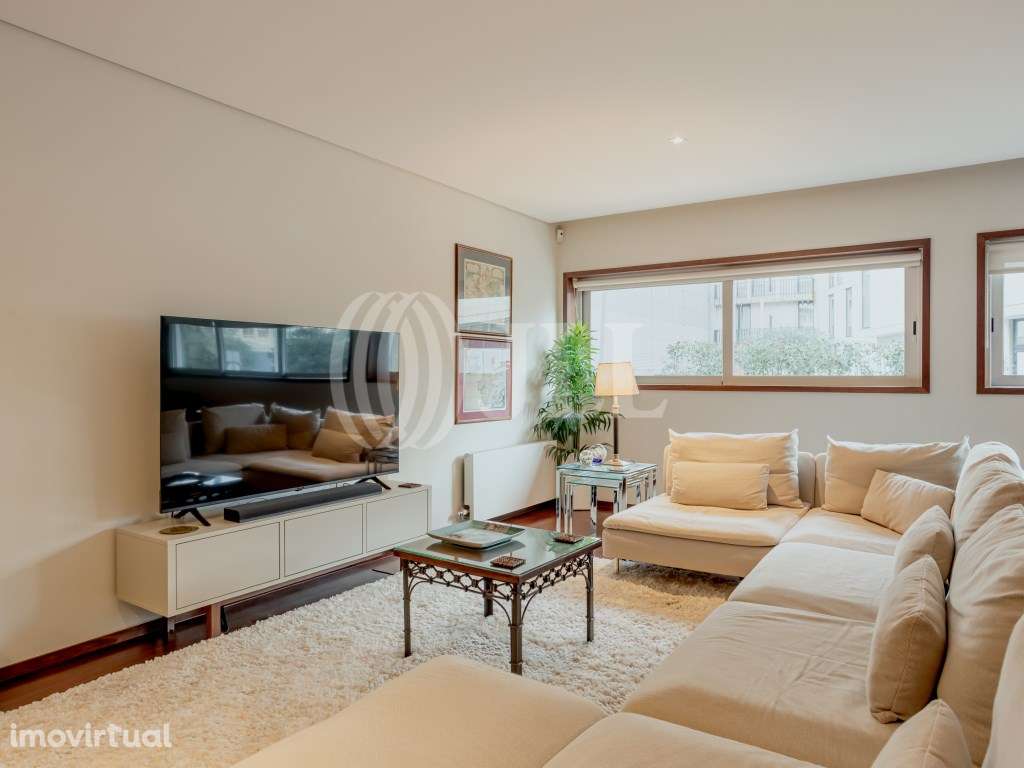 Apartamento T3 com garagem na Boavista no Porto - Grande imagem: 3/30