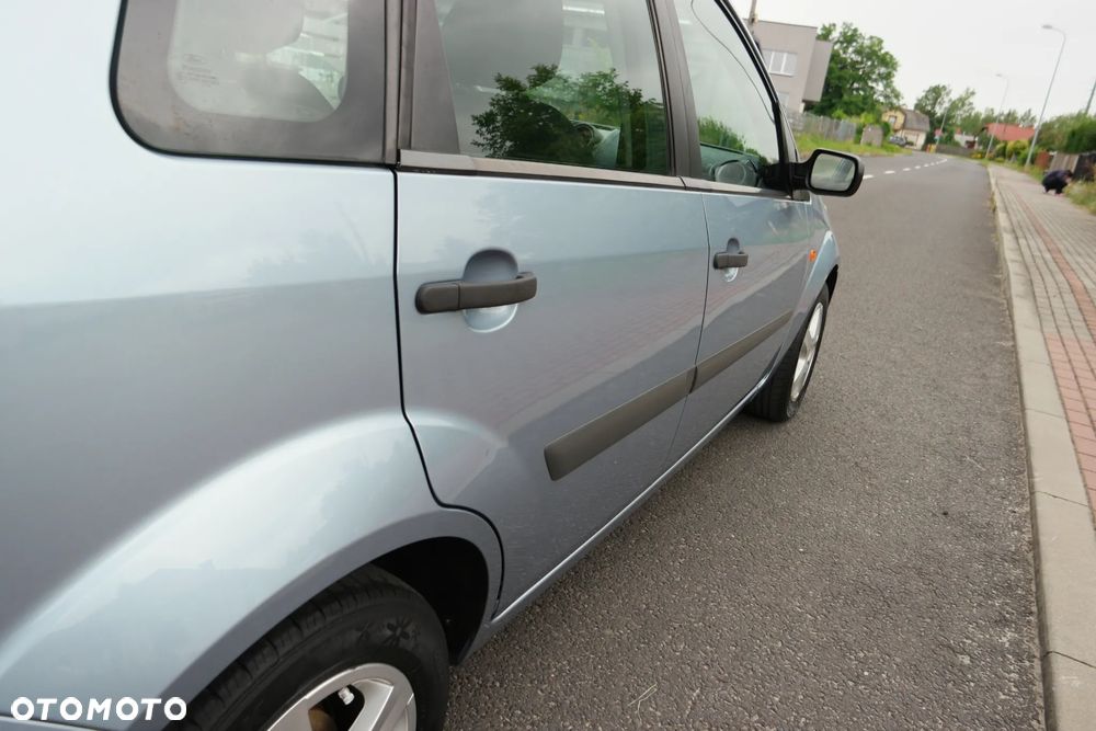 Ford Fiesta - 14