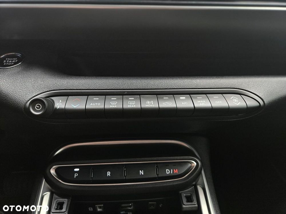 Jeep Avenger 1.2 GSE T3 Altitude Winter Edition FWD - 22
