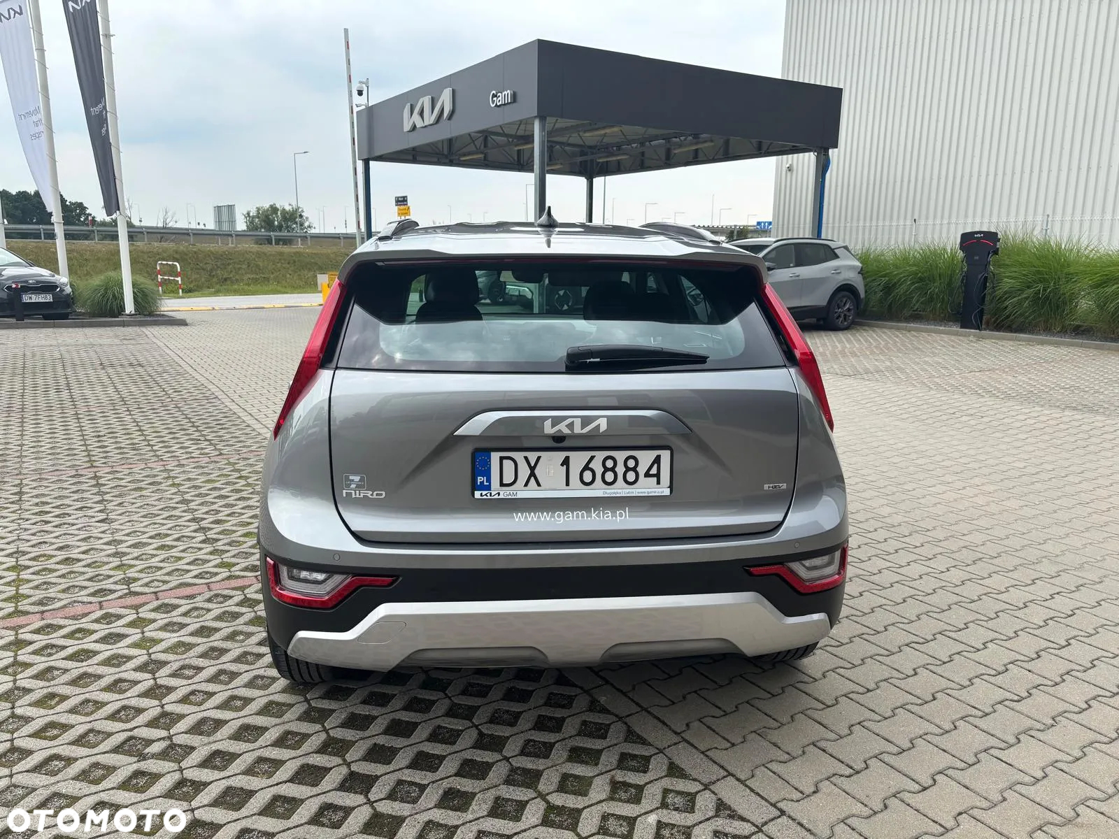 Kia Niro 1.6 GDI Hybrid M - 4