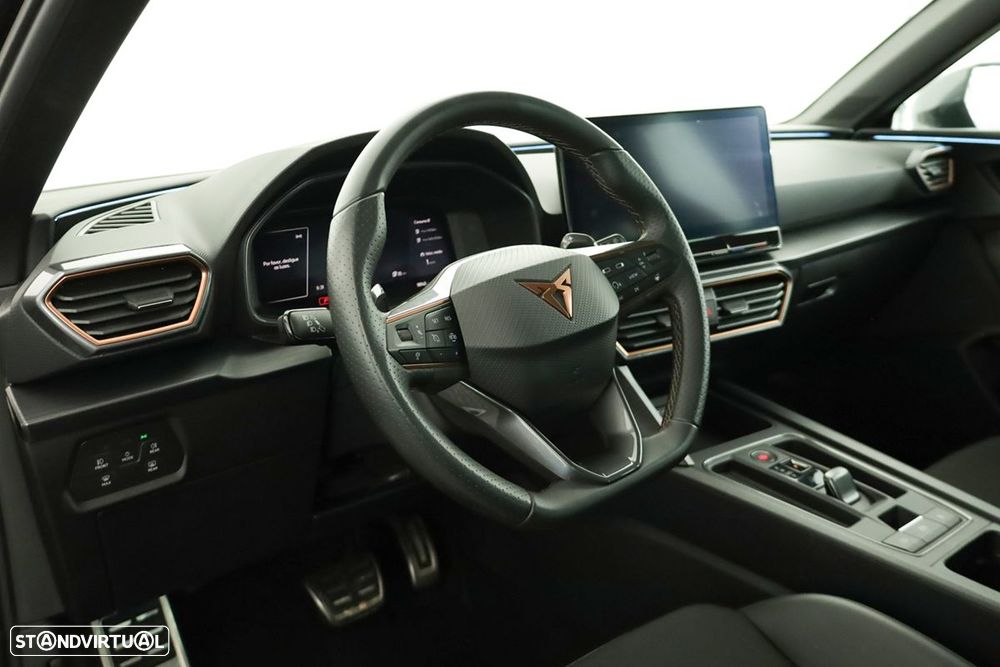 Cupra Leon ST 1.4 e-Hybrid MID DSG - 8