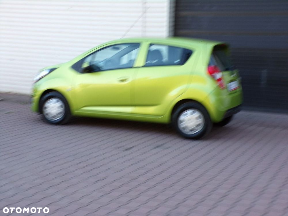 Chevrolet Spark - 12