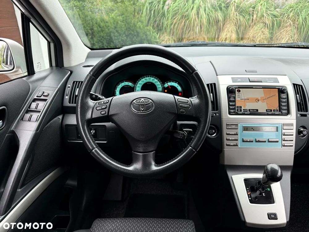 Toyota Corolla Verso 1.8 Sol 7os MM - 30