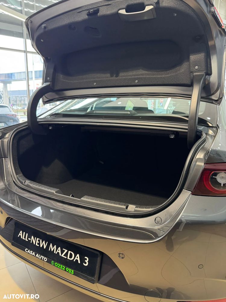 Mazda 3 e-Skyactiv X186 AT MHEV Center-Line - 22
