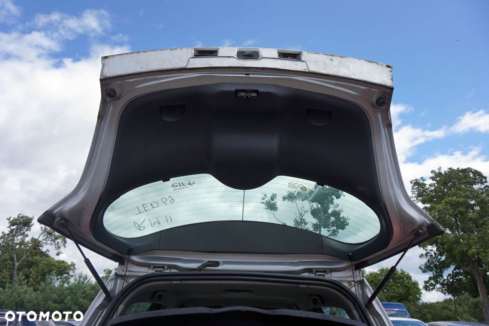 KLAPA BAGAŻNIKA TYLNA MEGANE II PH2 LIFT 5D HB TED69  SREBRNY RENAULT 2006-2008 - 6