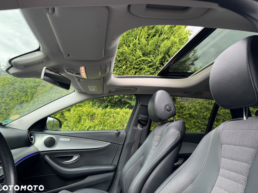 Mercedes-Benz Klasa E 220 d 9G-TRONIC Avantgarde - 37