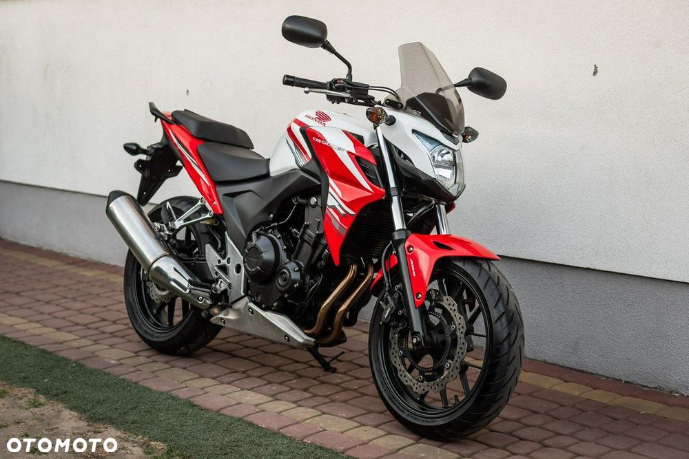 Honda CB - 1