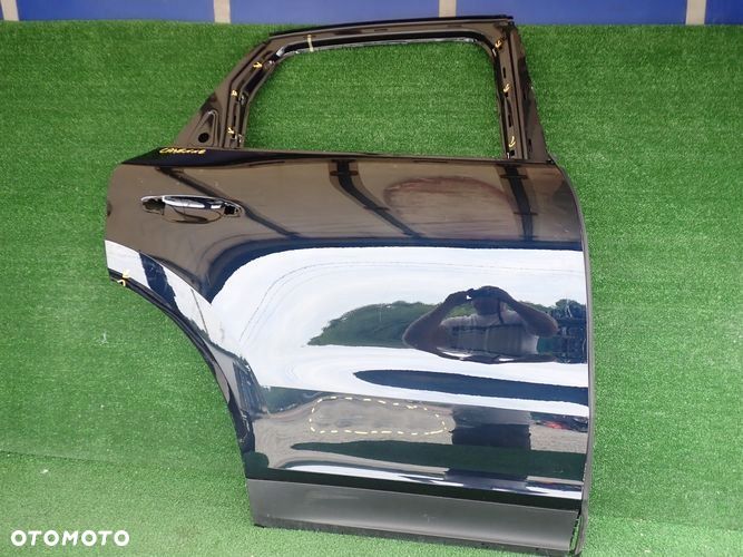 PORSCHE CAYENNE 9Y0 18-  drzwi prawe tylne tył - 4
