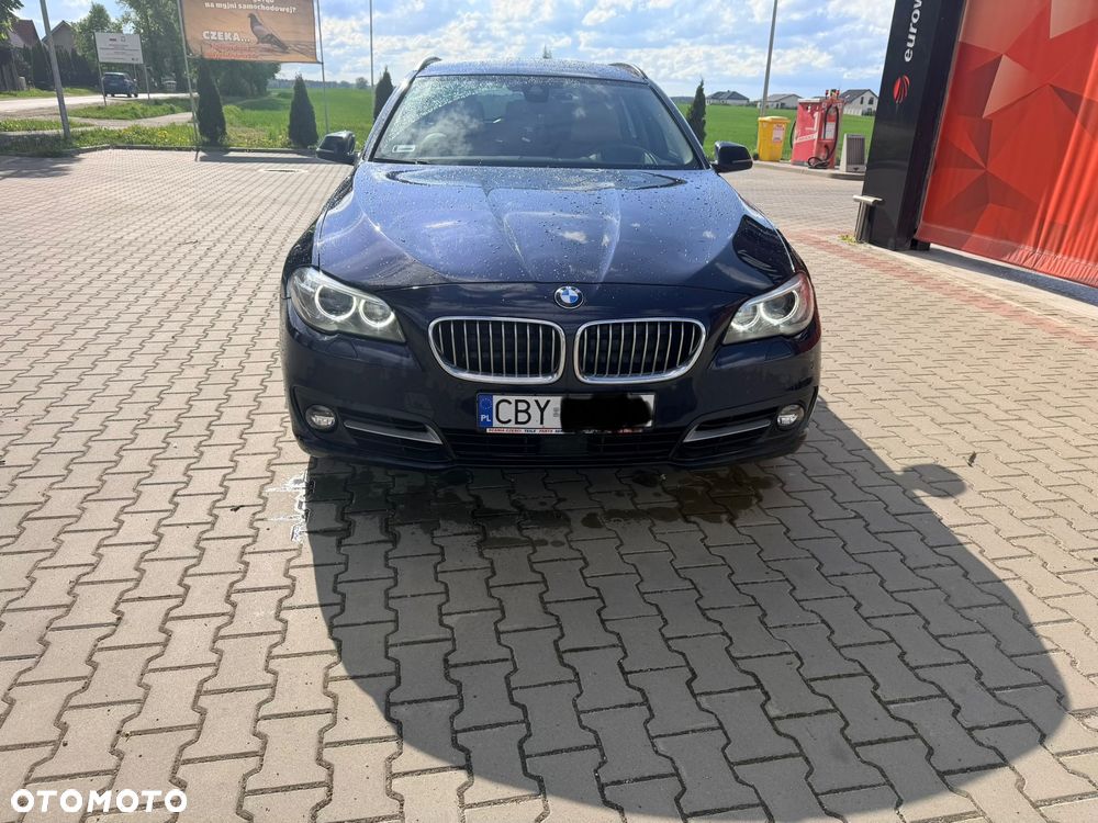 BMW Seria 5 525d Luxury Line - 1