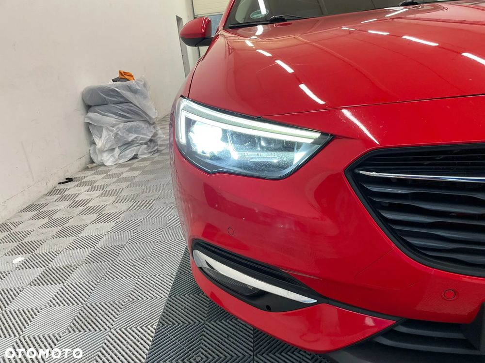 Opel Insignia - 13