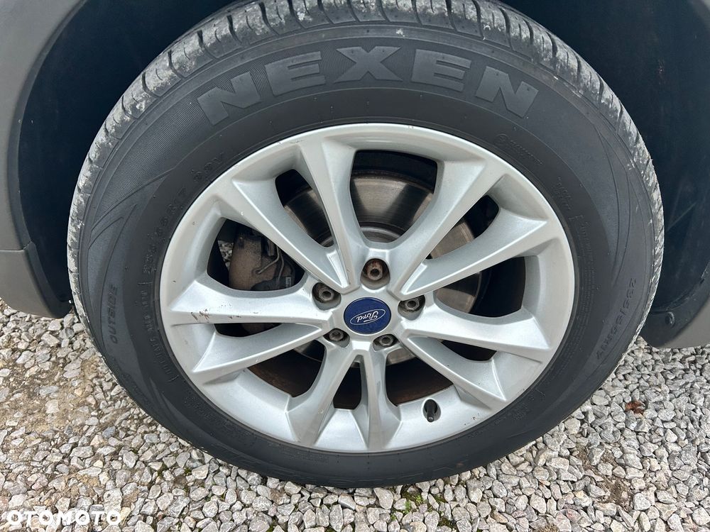 Ford Kuga 2.0 TDCi 4WD Titanium - 25
