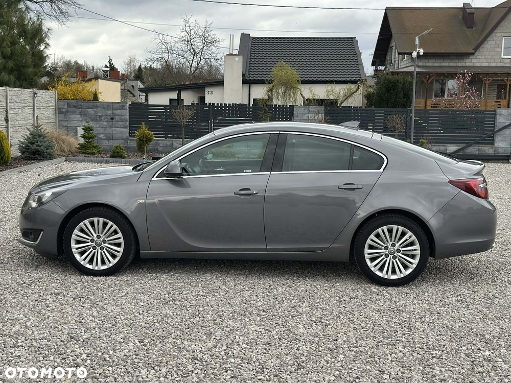 Opel Insignia 2.0 CDTI Cosmo - 11