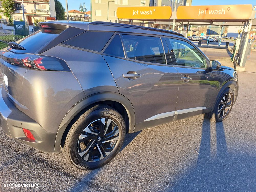 Peugeot 2008 1.2 PureTech Allure Pack - 5
