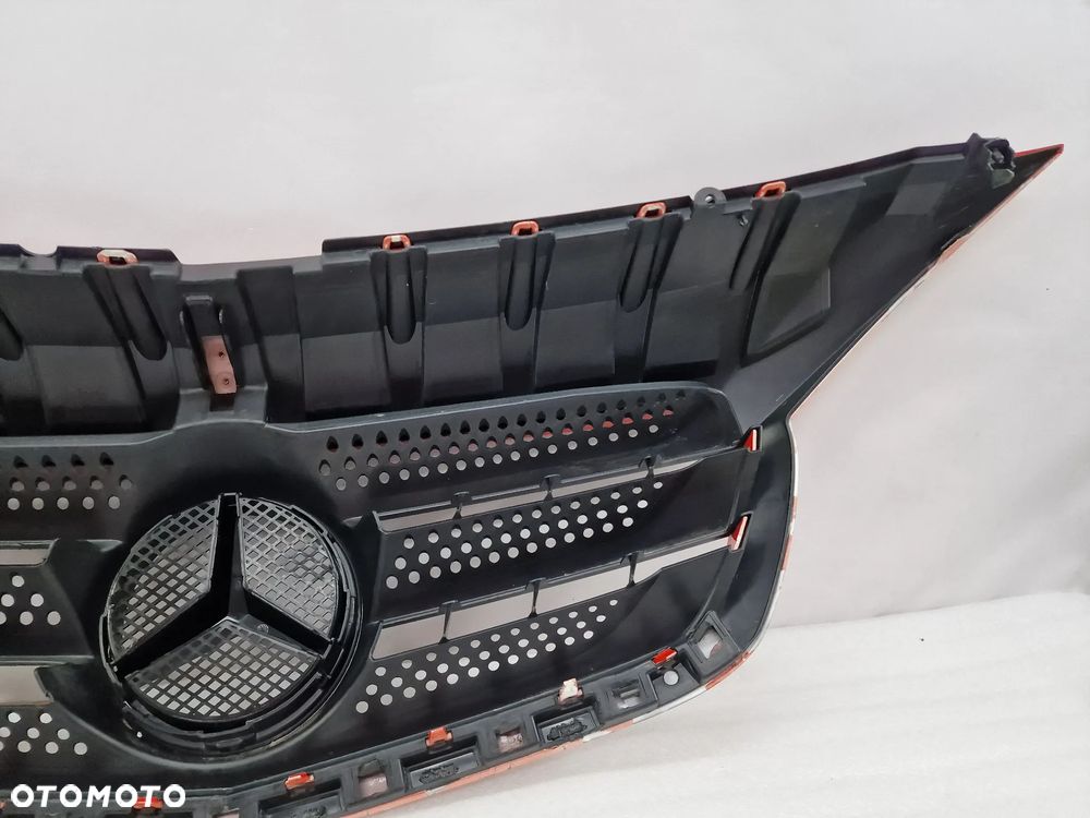 MERCEDES CITAN W415 13- ATRAPA / GRILL PRZEDNI PRZÓD , NR 623100373R / A4158880023 , NR AUKCJI GL322 - 14