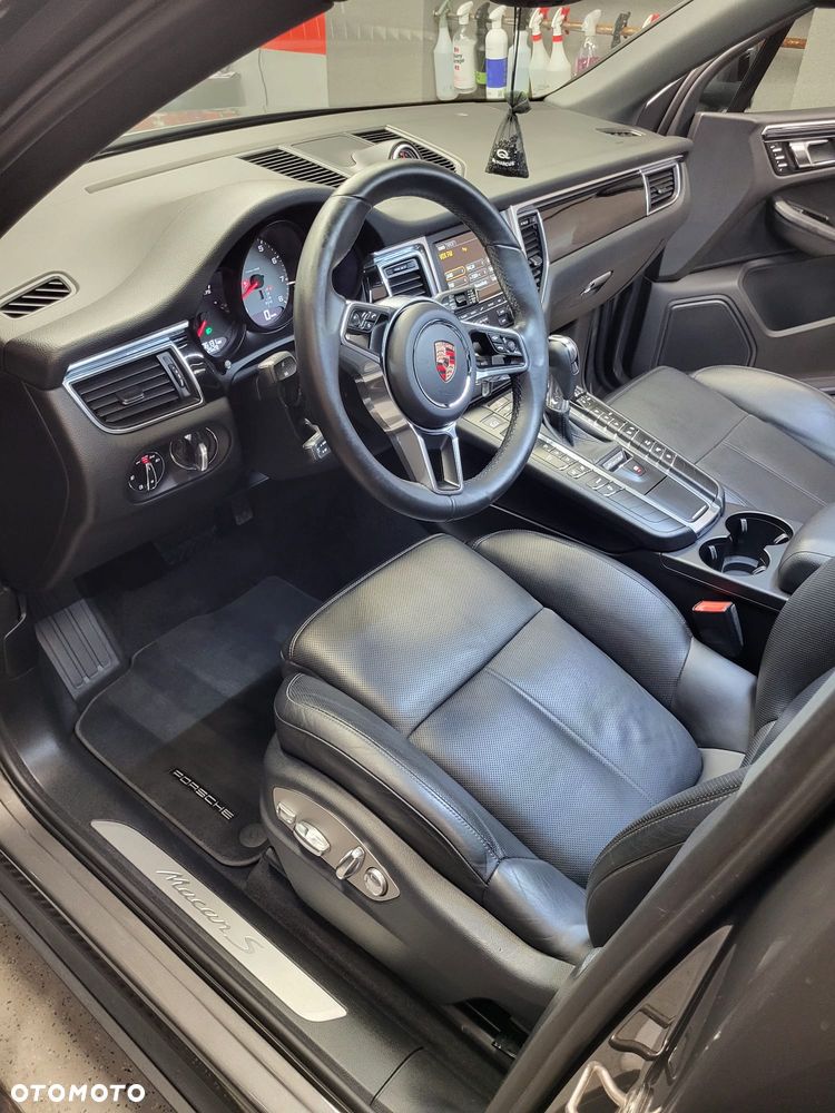 Porsche Macan S - 15