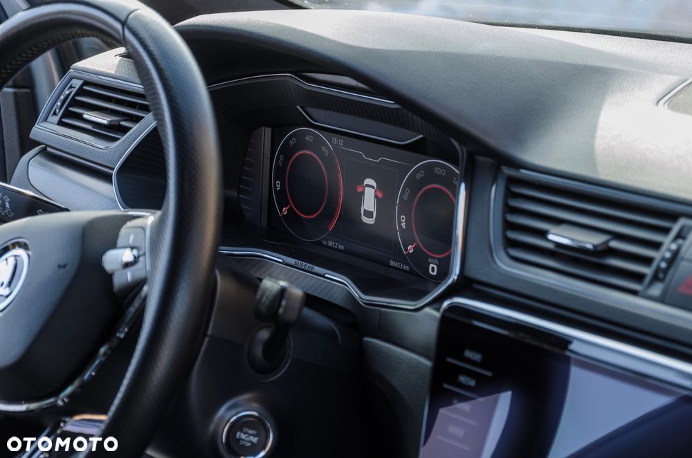 Skoda Superb 2.0 TDI SCR Sportline DSG - 15