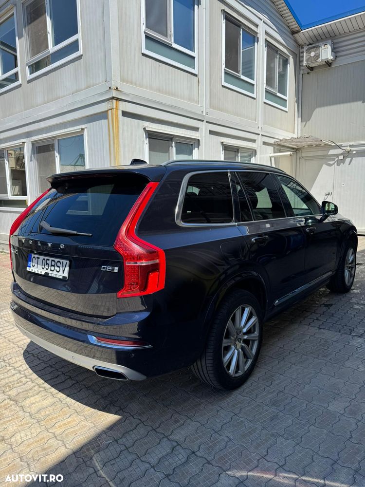 Volvo XC 90 - 7