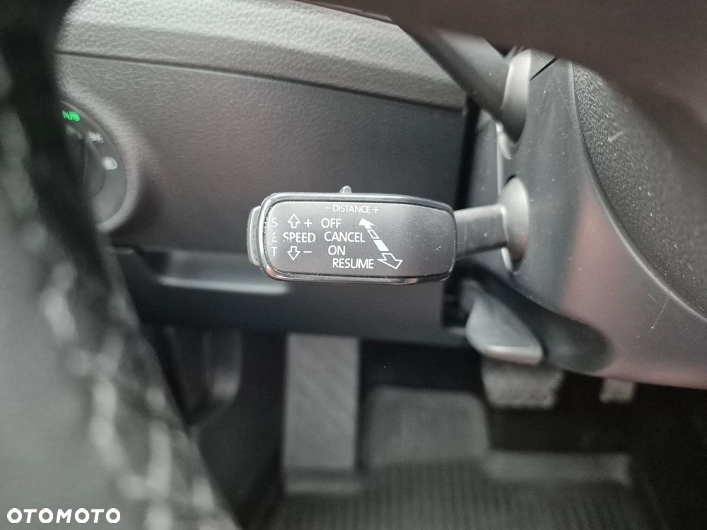 Skoda Superb 2.0 TDI SCR Style DSG - 22