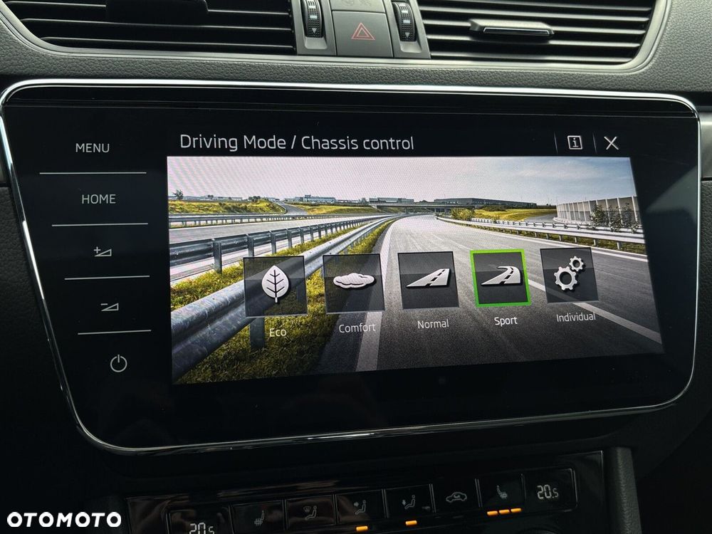 Skoda Superb 2.0 TDI SCR 4x4 Sportline DSG - 30