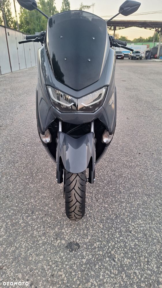 Yamaha NMAX - 22