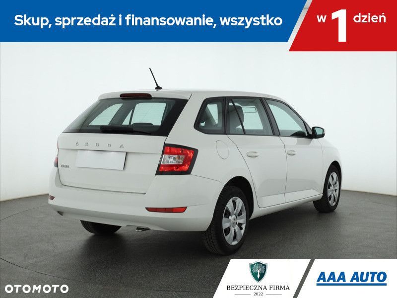 Skoda Fabia - 7