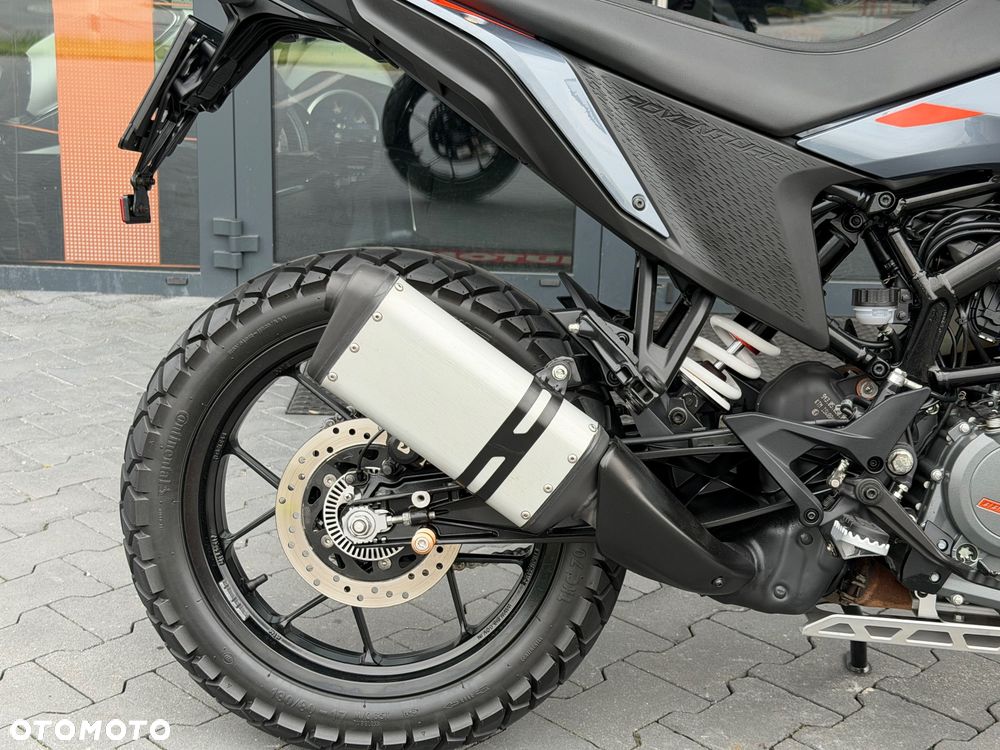 KTM Adventure - 6