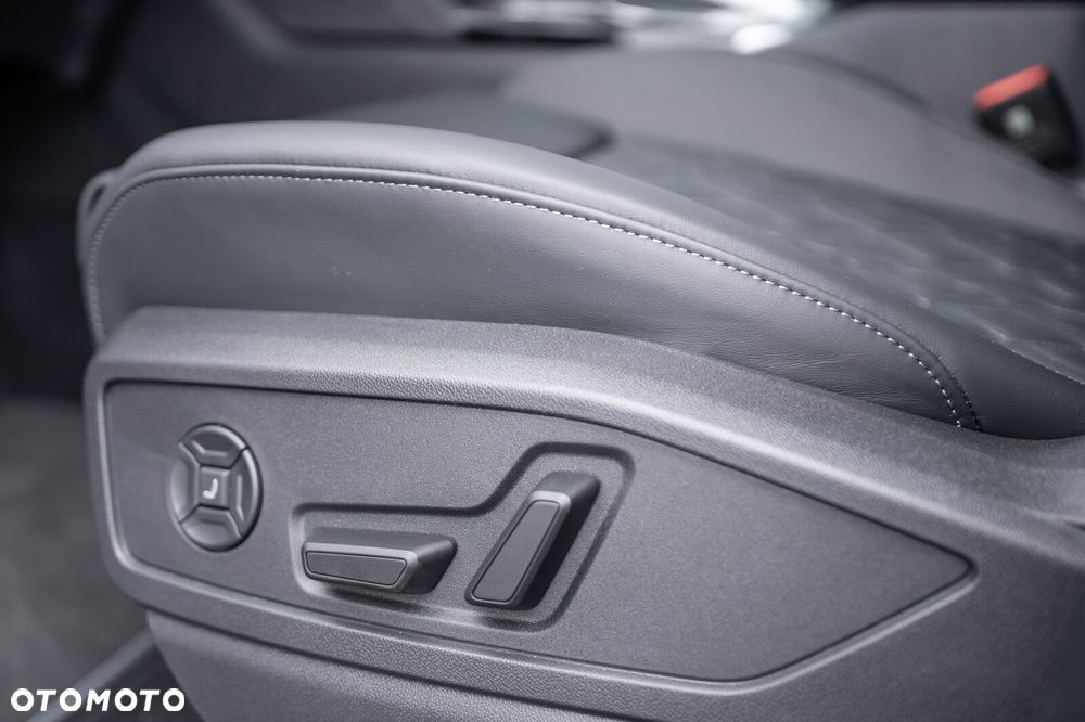 Audi Q5 Sportback - 15