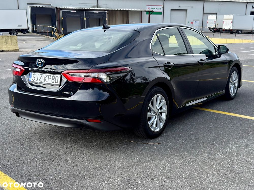 Toyota Camry 2.5 Hybrid Comfort CVT - 3