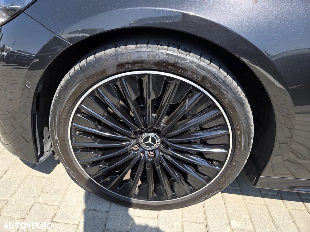 Mercedes-Benz E 220 d 4MATIC MHEV - 13