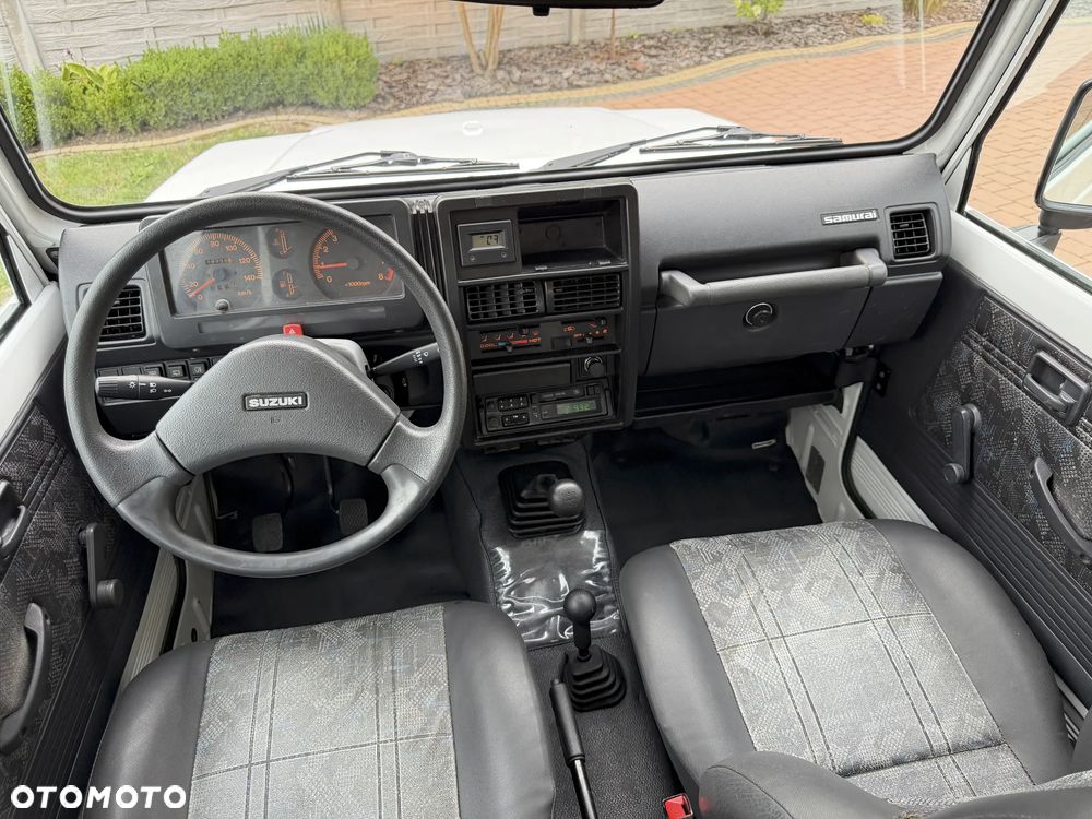 Suzuki Samurai 1.3 JX Canvas Top Special - 28