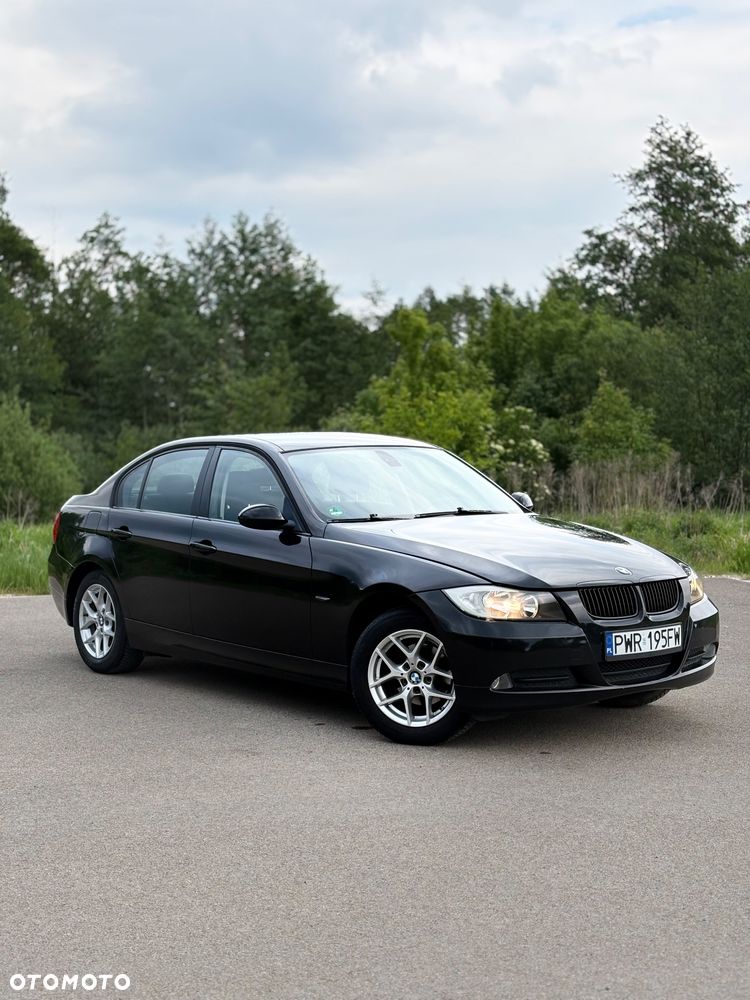 BMW Seria 3 320i - 2