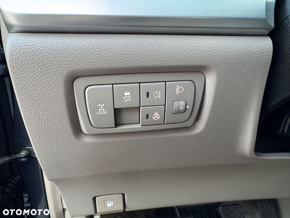 SsangYong/KGM Korando 2.0 e-XDi Quartz - 30